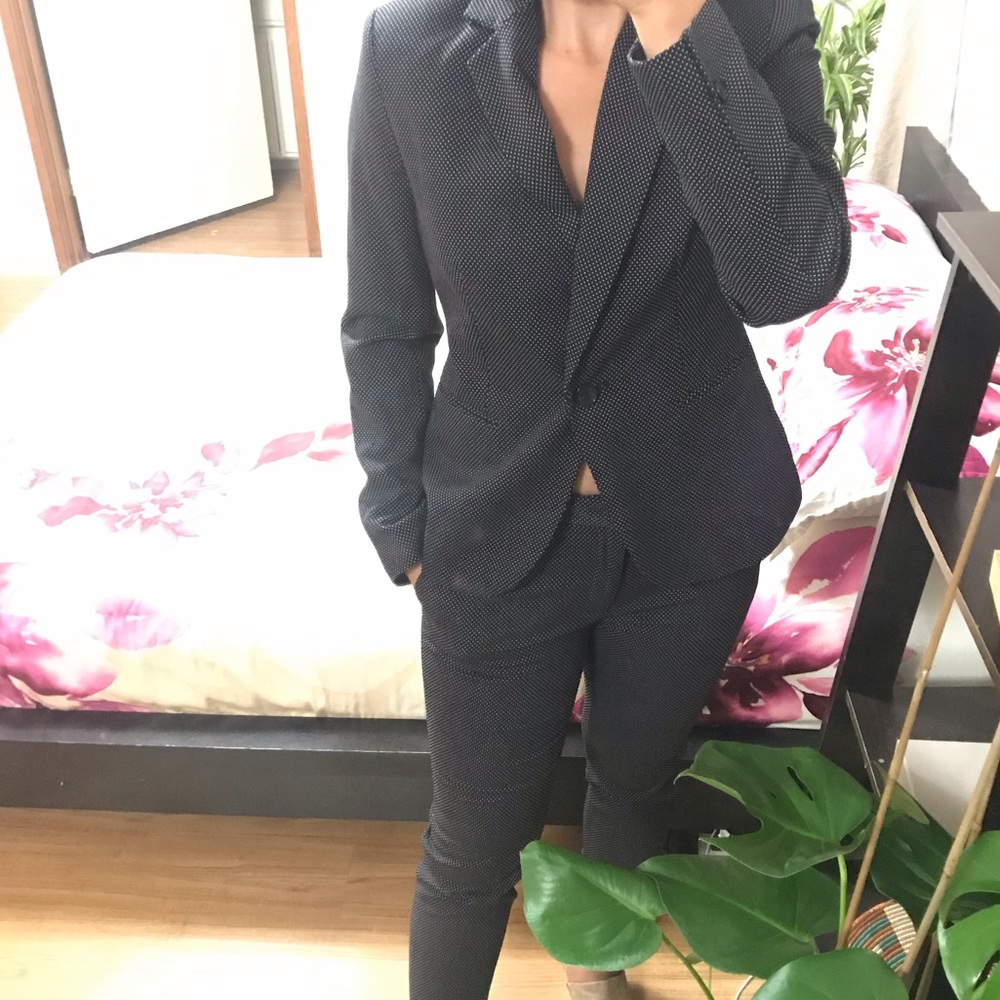 ZARA Basic Textured Suit Set